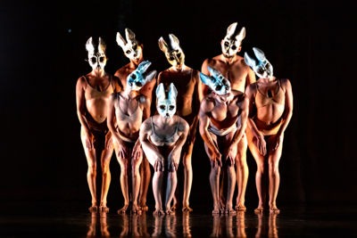 La prestigiosa compañía de danza MOMIX estrena en España su nuevo espectáculo ALICE